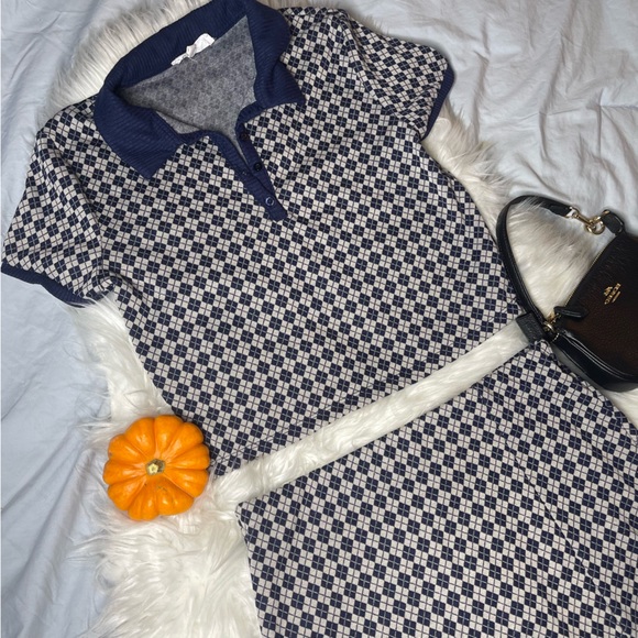 SOLD Navy Plaid Skirt + Top Set - Picture 9 of 10